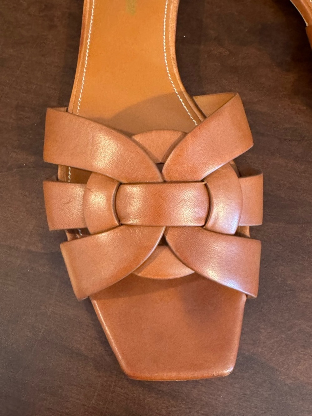 Saint Laurent Tribute slides in smooth leather size 39.5 Amber Firm price. - Picture 3 of 16